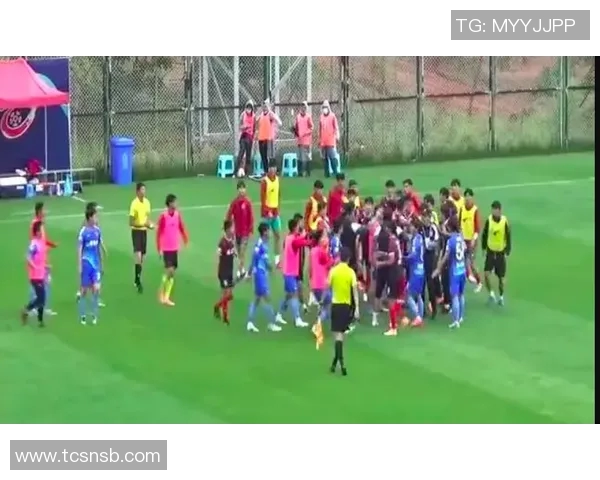 热销足球星车内摆件让驾驶更有激情点亮球迷专属氛围 热销足球星车内摆件让驾驶更有激情点亮球迷专属氛围