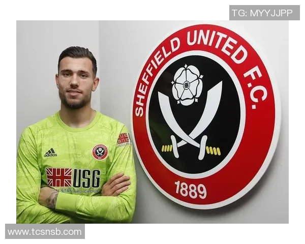 裤衩足球球星的传奇故事：从草根到世界舞台的精彩蜕变