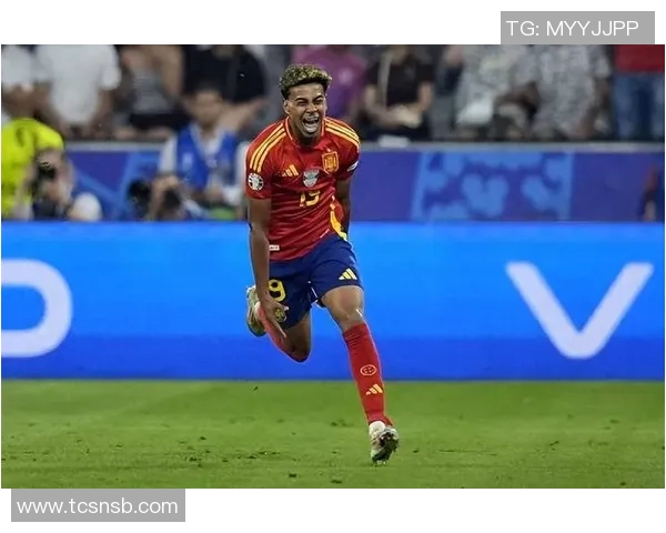 足球巨星庆祝方式大变身 从经典庆祝到创意爆棚的奇特瞬间