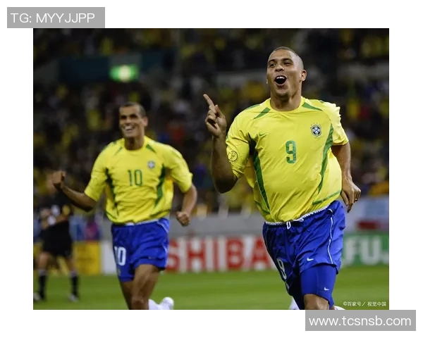 传奇球星再现绿茵场追忆经典岁月足坛英雄永驻人心 传奇球星再现绿茵场追忆经典岁月足坛英雄永驻人心