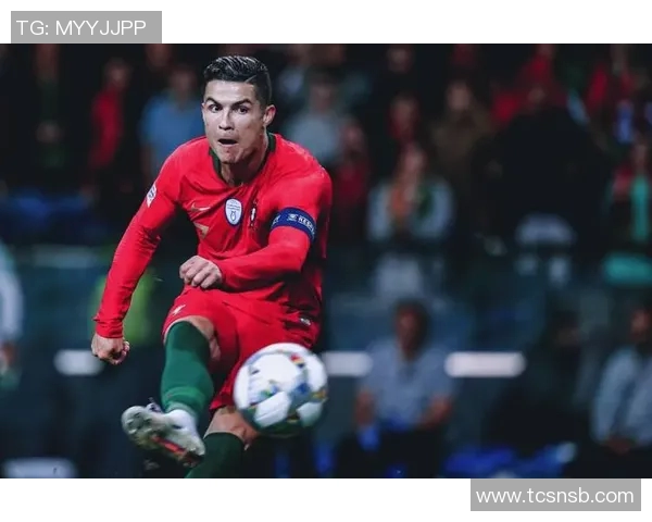 中场球星背后号码的意义与象征解析解析探讨球员编号与足球风格的深层联系 中场球星背后号码的意义与象征解析解析探讨球员编号与足球风格的深层联系