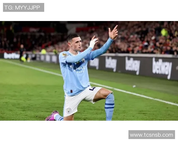 法国籍足球明星风采解析与赛季表现回顾 法国籍足球明星风采解析与赛季表现回顾